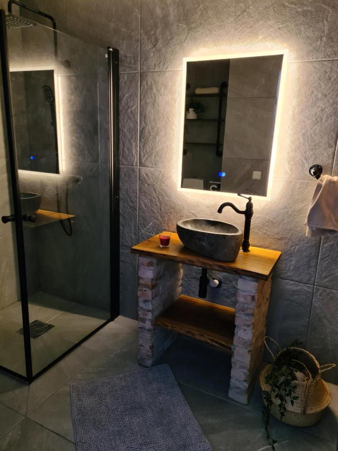 Pinebo Palace Guesthouse Ulricehamn Ngoại thất bức ảnh